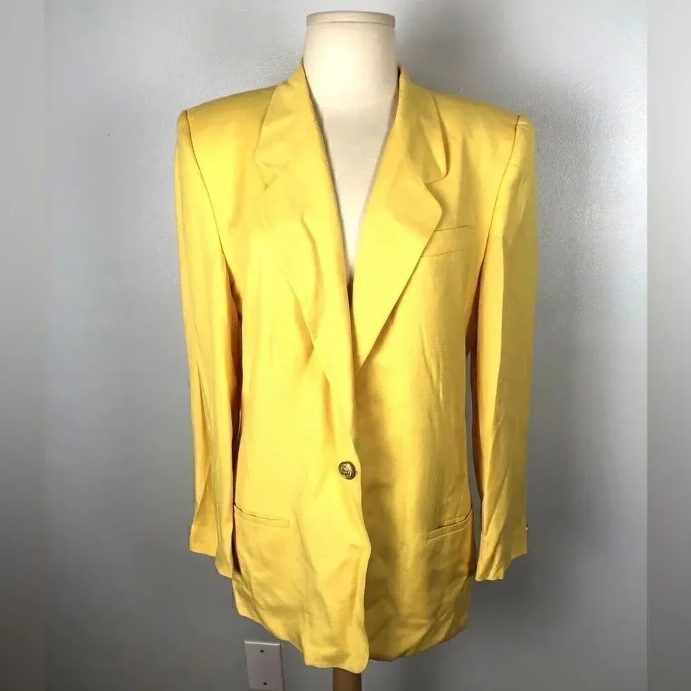 Chic Vintage Yellow Blazer with Gold Buttons by Talbots